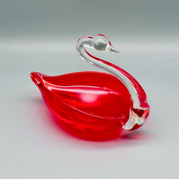 MCM Amberina Hand Blown Art Glass Swan Trinket Dish - Picture 2 of 8